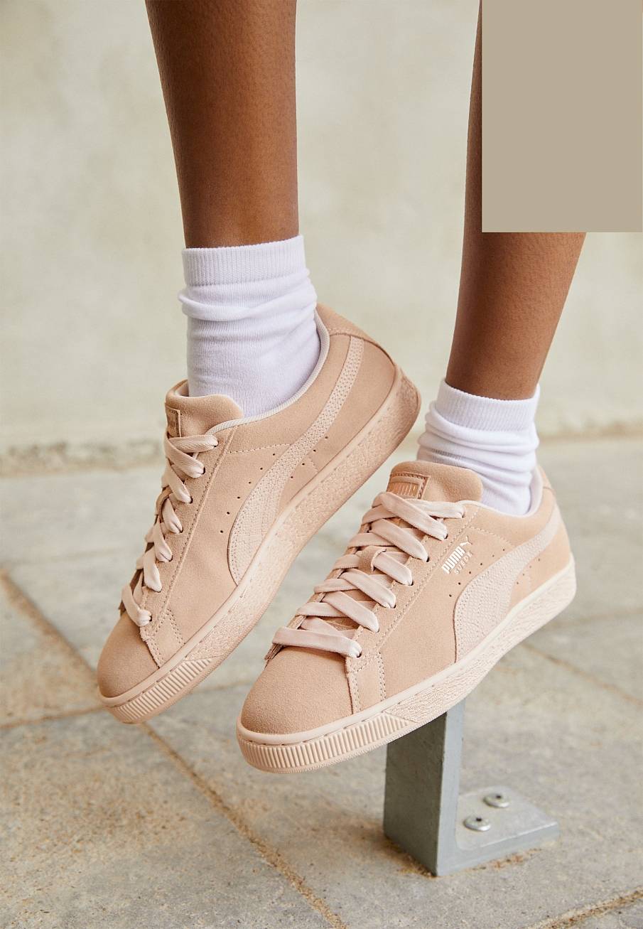 Фото № 3 с приближением к товару «‎Puma Classic Neutrals »