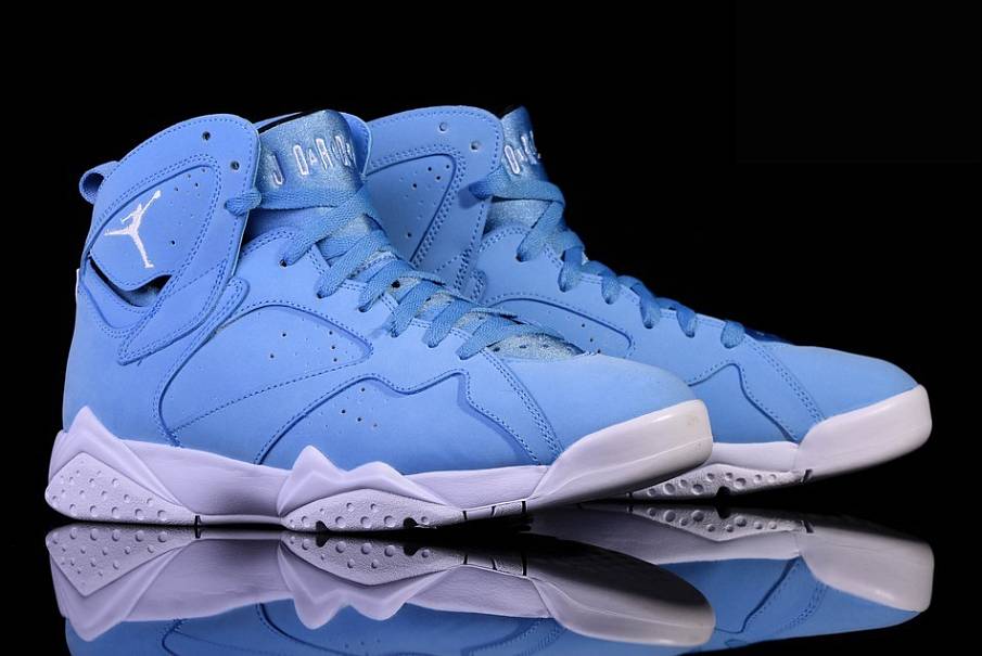 Фото № 2 с приближением к товару «‎Nike Air Jordan 7 Retro North Carolina »