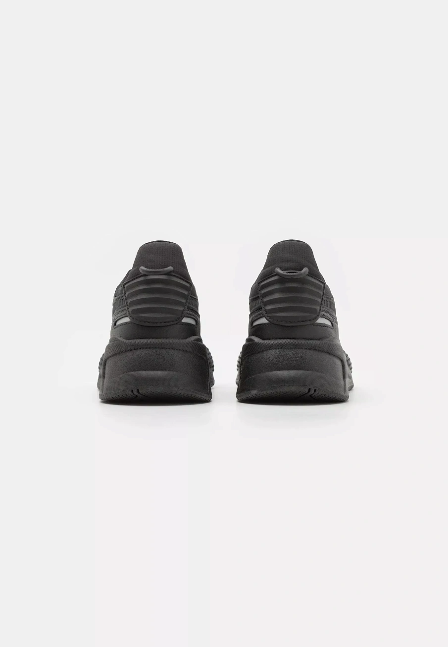 Фото № 4 с приближением к товару «‎RS-X TRIPLE UNISEX»