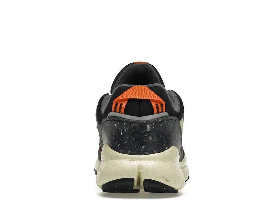 Фото № 4 с приближением к товару «‎Nike Free Terra Vista Black Canvas»