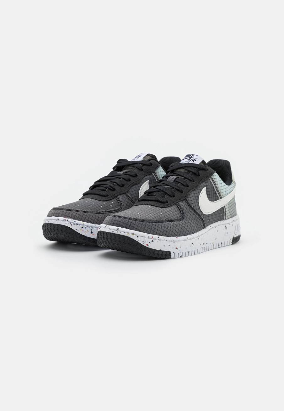 Фото № 2 с приближением к товару «‎Nike Air Force 1 Crater »