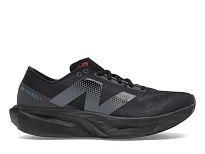 Фото № 1 с приближением к товару «‎New Balance FuelCell Rebel v4»