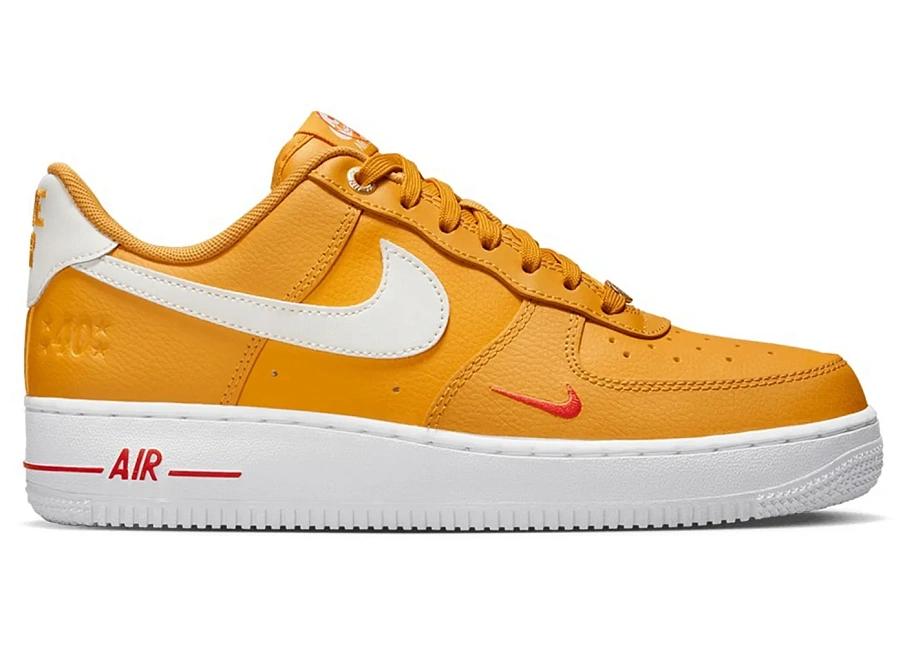 Фото № 1 с приближением к товару «‎Nike Air Force 1 Low 07 SE 40th Anniversary Yellow Ochre Mini Swoosh »