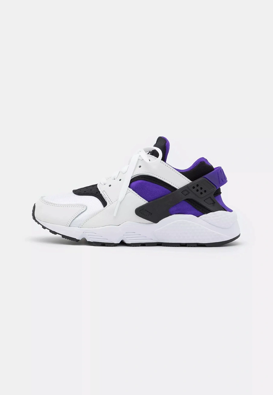 Фото № 2 с приближением к товару «‎AIR HUARACHE»