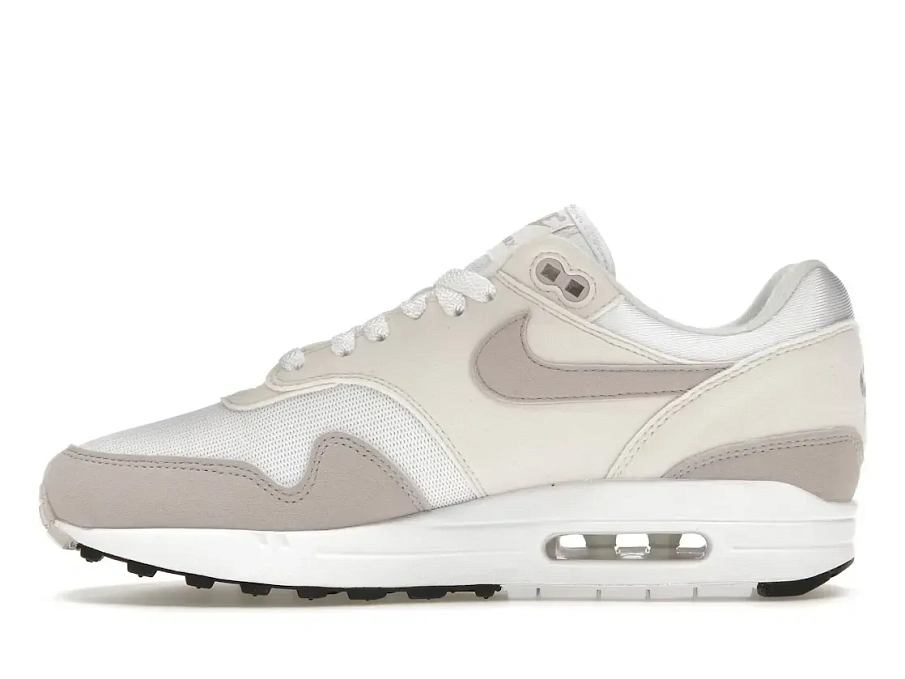 Фото № 3 с приближением к товару «‎Nike Air Max 1»