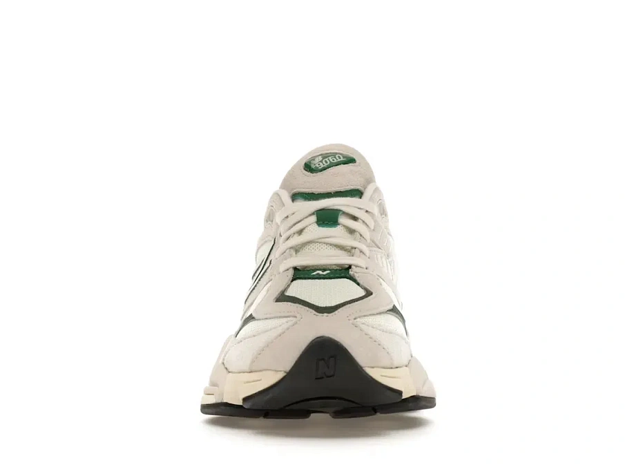 Фото № 2 с приближением к товару «‎New Balance 9060»