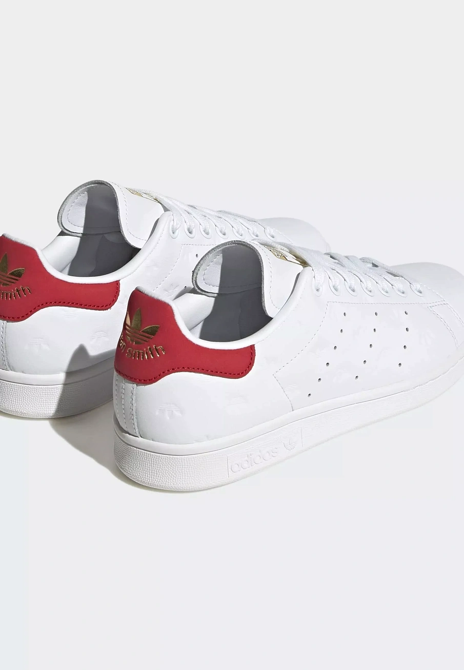 Фото № 3 с приближением к товару «‎STAN SMITH»