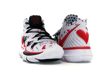 Nike Kyrie 5 Sneaker Room Mom White - 2