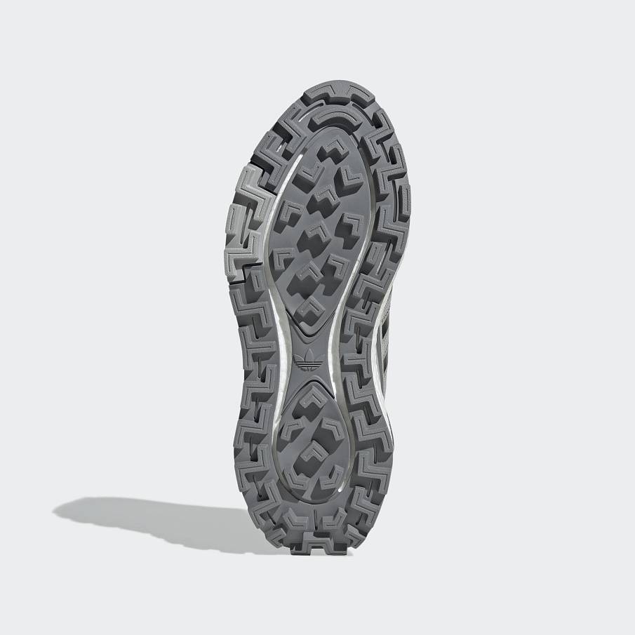 Фото № 5 с приближением к товару «‎Adidas Retropy »