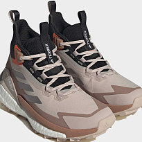 Фото № 2 с приближением к товару «‎Adidas Terrex Free Hiker 2 Gtx W»