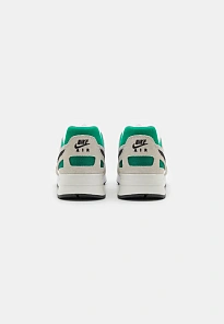 Фото № 3 с приближением к товару «‎AIR PEGASUS 89»