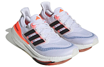 Фото № 2 с приближением к товару «‎ adidas Ultraboost Running shoes»