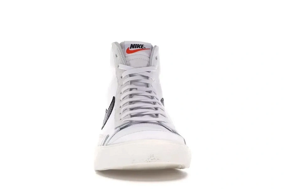 Фото № 2 с приближением к товару «‎Nike Blazer Mid 77 Vintage»