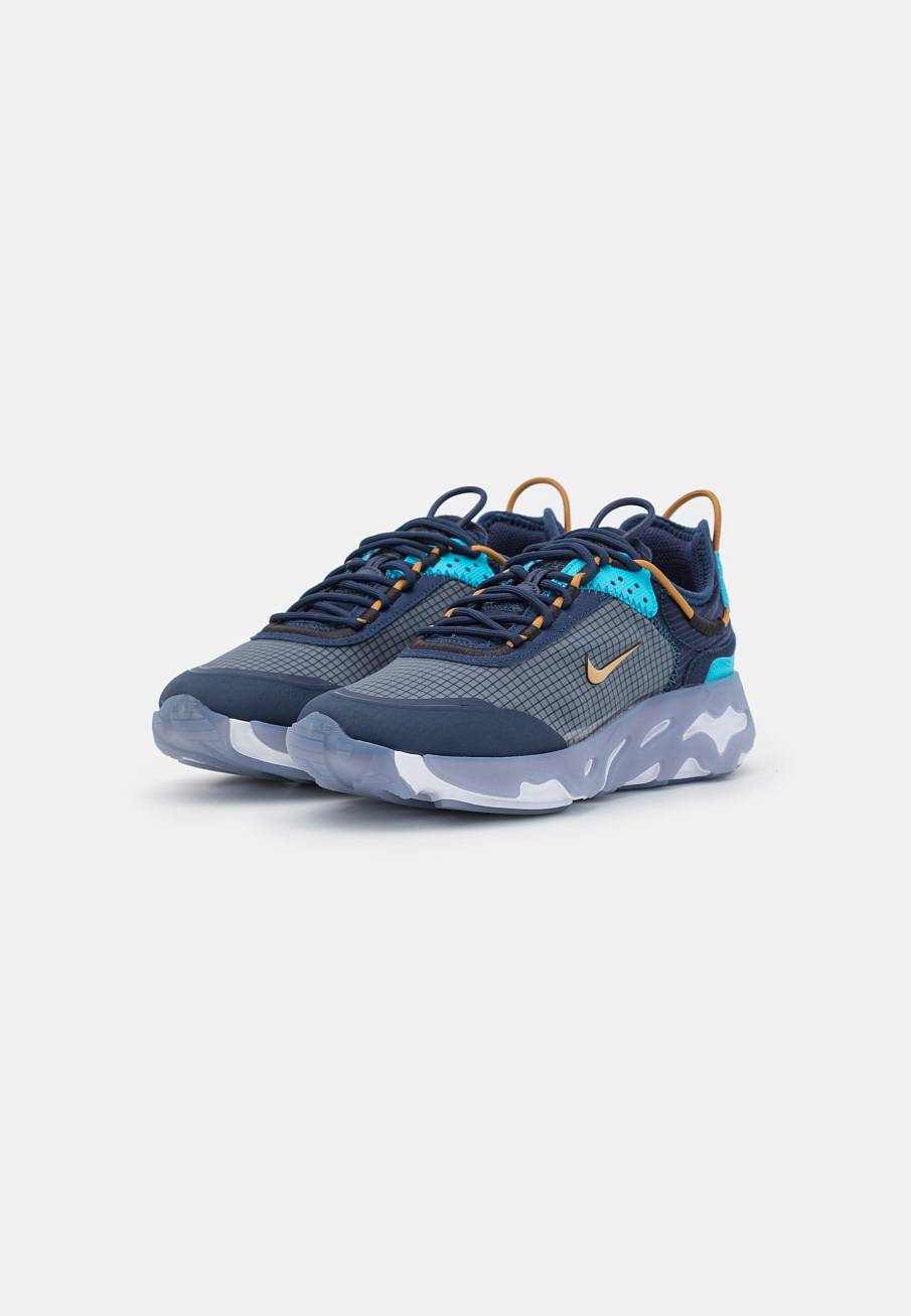 Фото № 2 с приближением к товару «‎Nike React Live »