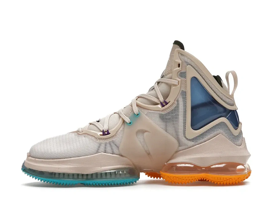 Фото № 3 с приближением к товару «‎Nike LeBron 19 Minneapolis Lakers»