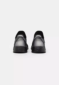 Фото № 4 с приближением к товару «‎NMD_R1. V2 UNISEX»