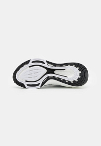 Фото № 5 с приближением к товару «‎Adidas Ultraboost 22»