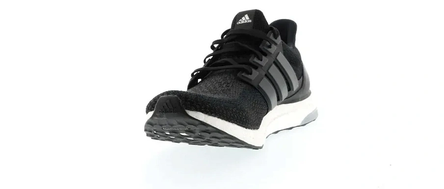 Фото № 2 с приближением к товару «‎adidas Ultra Boost 2.0 Core Black White»