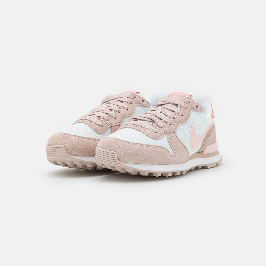 Фото № 2 с приближением к товару «‎Nike Internationalist »