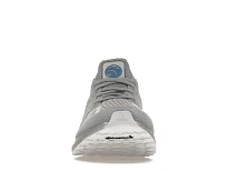 Фото № 2 с приближением к товару «‎adidas Ultra Boost 5.0 DNA Halo Silver »