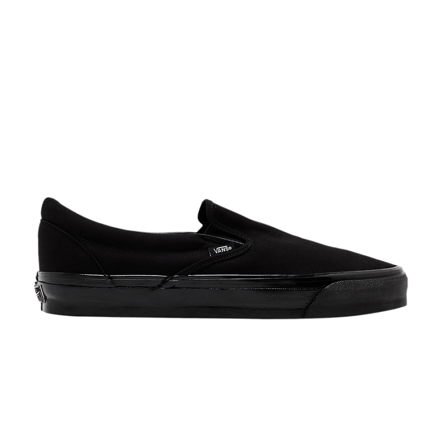 Фото № 1 с приближением к товару «‎Vans Premium Slip-On 98 Black»
