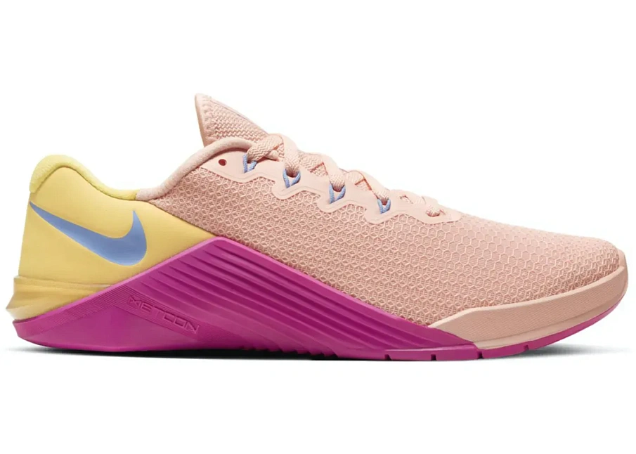 Фото № 1 с приближением к товару «‎Nike Metcon 5 Washed Coral »