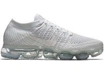 Фото № 1 с приближением к товару «‎Nike Air VaporMax Triple White »
