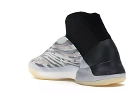 Фото № 3 с приближением к товару «‎adidas YZY QNTM BSKTBL (Performance Basketball Model)»