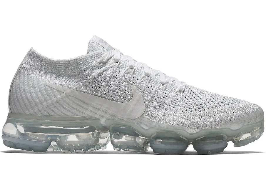 Фото № 1 с приближением к товару «‎Nike Air VaporMax Triple White »