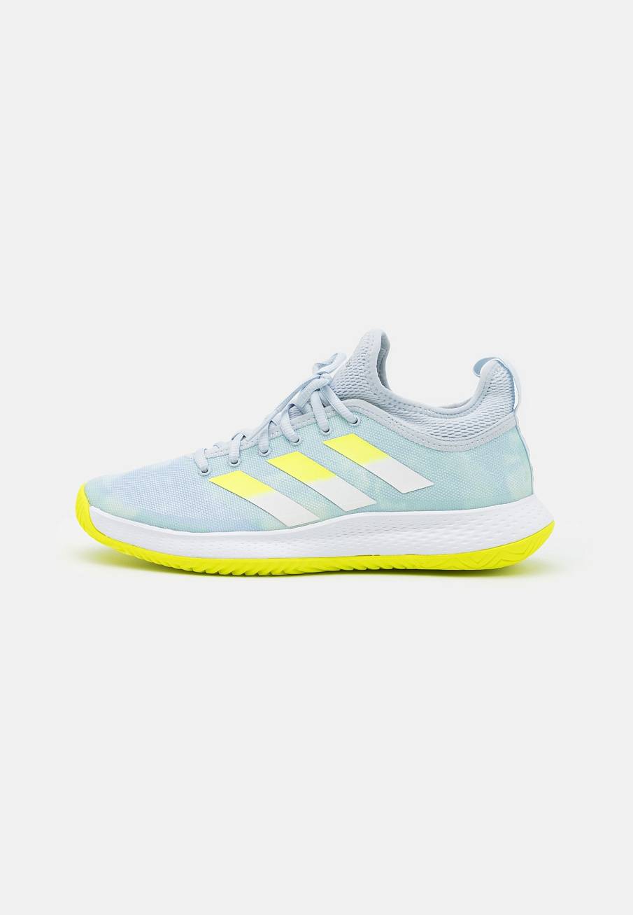 Фото № 1 с приближением к товару «‎Adidas Defiant Generation »