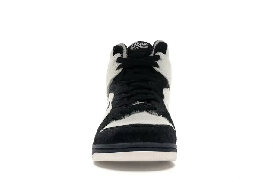 Фото № 2 с приближением к товару «‎Nike Dunk High»