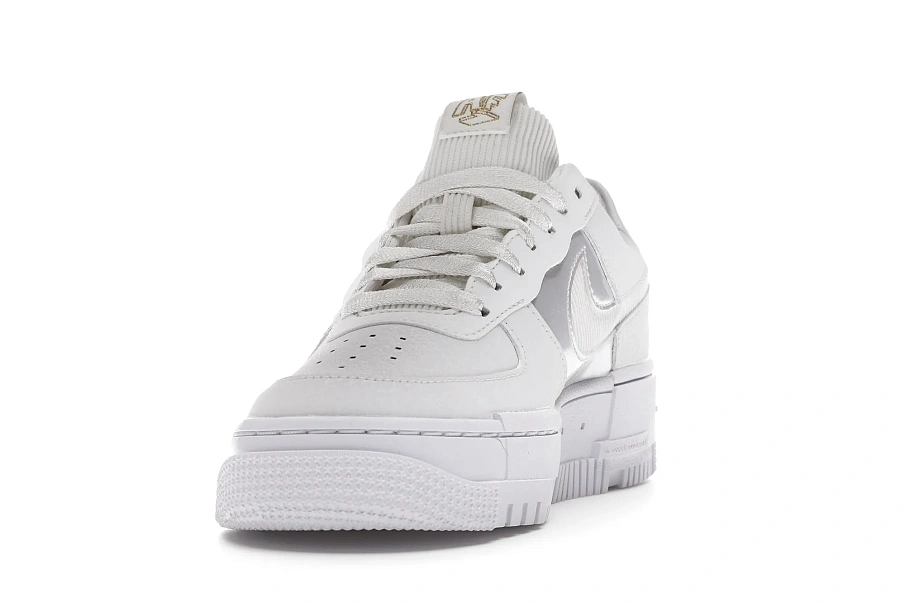 Фото № 3 с приближением к товару «‎Nike Air Force 1 Low Pixel Summit White »