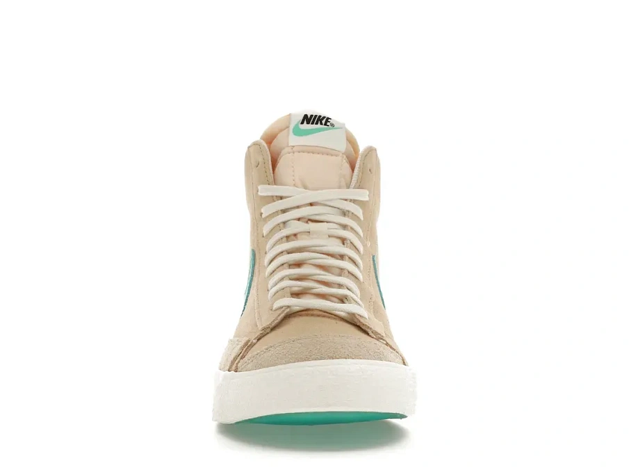 Фото № 2 с приближением к товару «‎Nike Blazer Mid 77 Desert Ore Light Aqua»