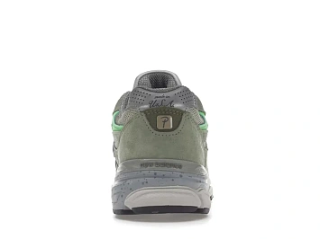 New Balance 990v3 - 4