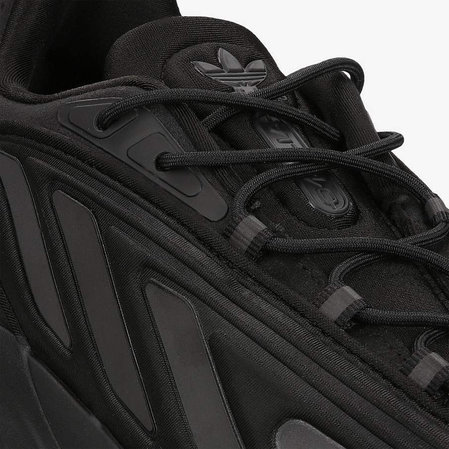 Фото № 4 с приближением к товару «‎Adidas Ozelia»