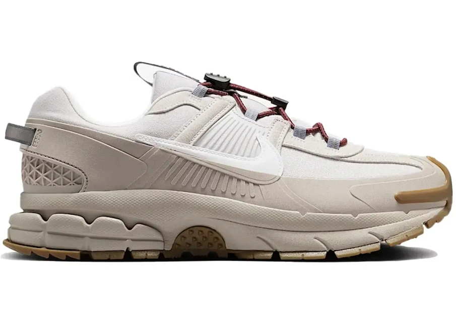 Фото № 1 с приближением к товару «‎Nike Zoom Vomero Roam»