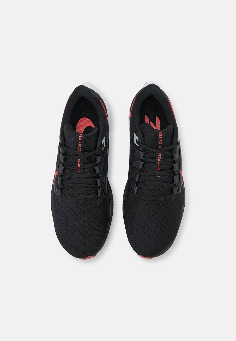 Фото № 4 с приближением к товару «‎Nike Air Zoom Pegasus 38»