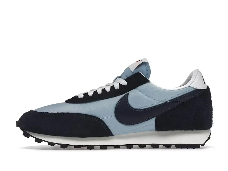 Фото № 3 с приближением к товару «‎Nike Daybreak»