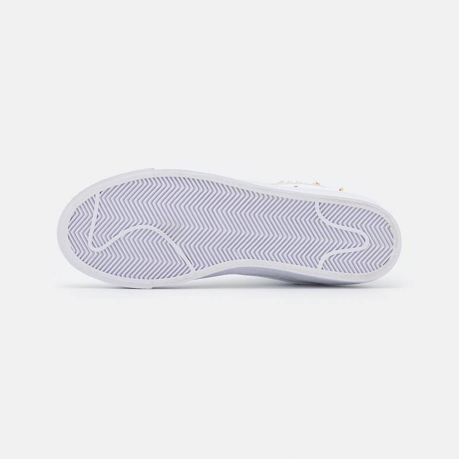 Фото № 4 с приближением к товару «‎Nike Blazer 77 »
