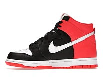 Фото № 3 с приближением к товару «‎Nike Dunk High»