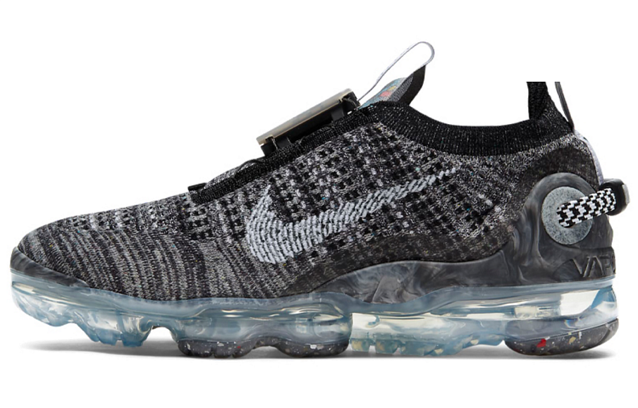 Фото № 1 с приближением к товару «‎Nike Wmns Air Vapormax 2020 Flyknit 'Oreo'»
