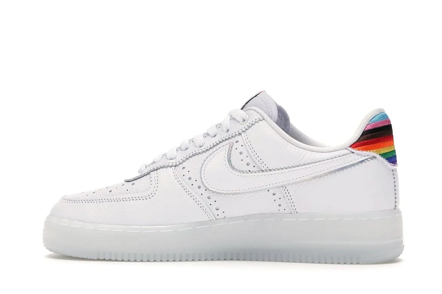 Фото № 5 с приближением к товару «‎Nike Air Force 1 Low Be True (2020)»