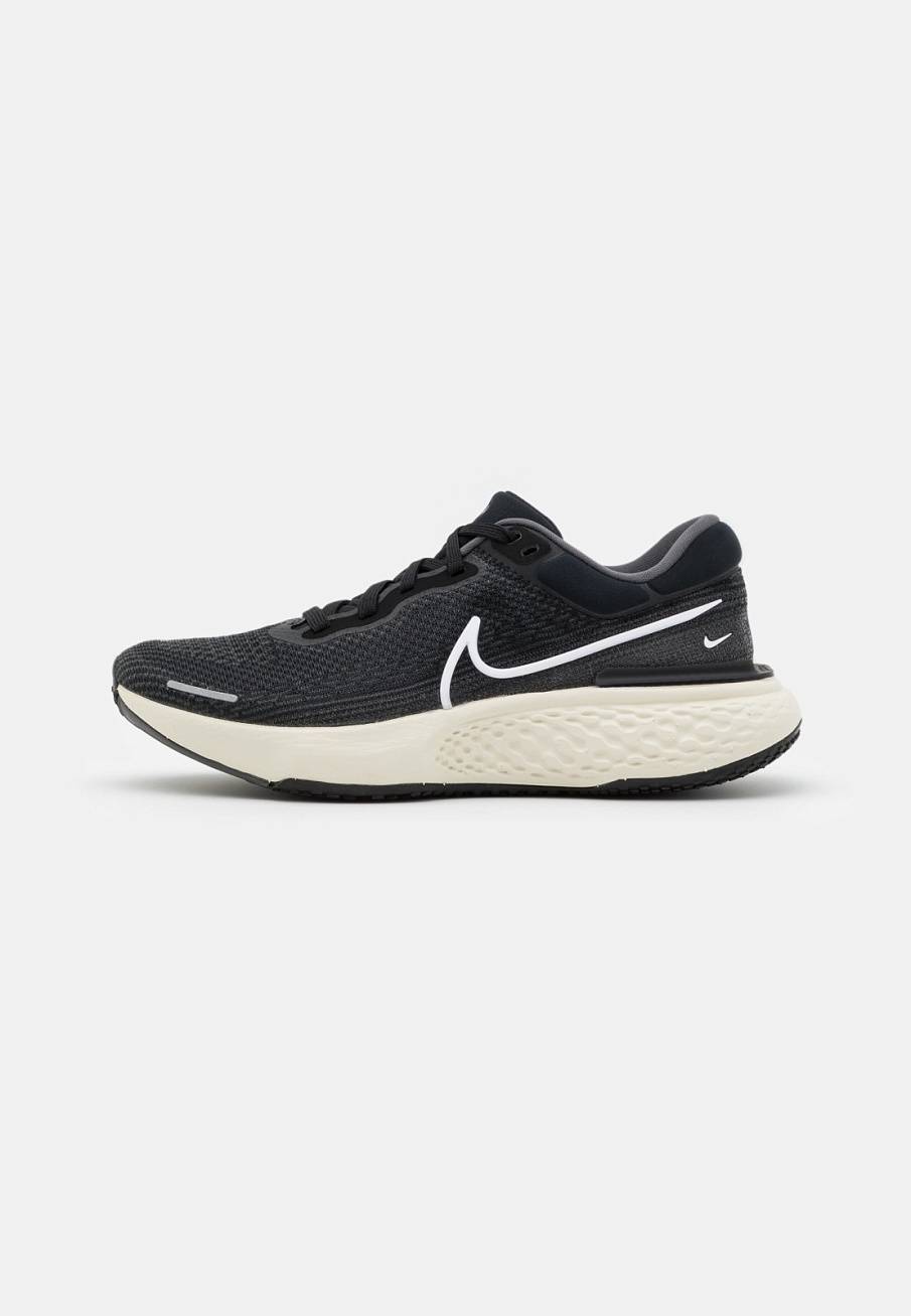 Фото № 1 с приближением к товару «‎Nike Zoomx Invincible Run»
