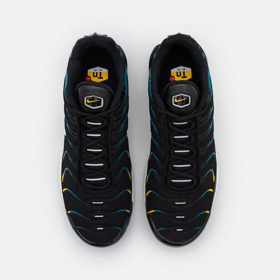 Фото № 4 с приближением к товару «‎Nike Air Max Plus »