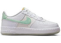 Фото № 1 с приближением к товару «‎Nike Air Force 1 Low LV8»
