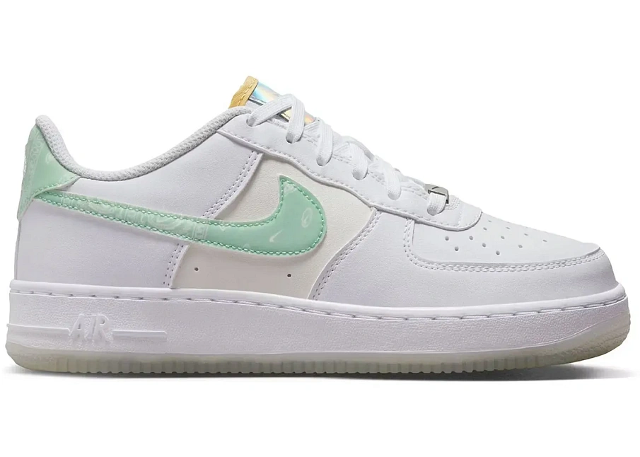 Фото № 1 с приближением к товару «‎Nike Air Force 1 Low LV8»