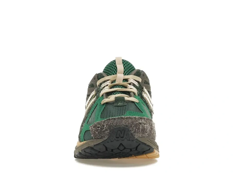 Фото № 2 с приближением к товару «‎New Balance 1906R»