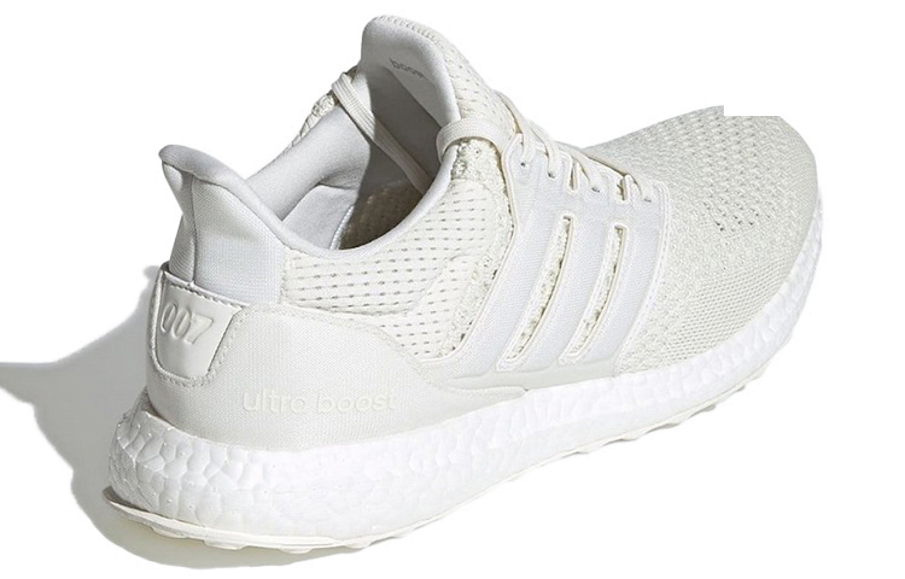 Фото № 4 с приближением к товару «‎James Bond 007 x adidas Ultra Boost DNA White»
