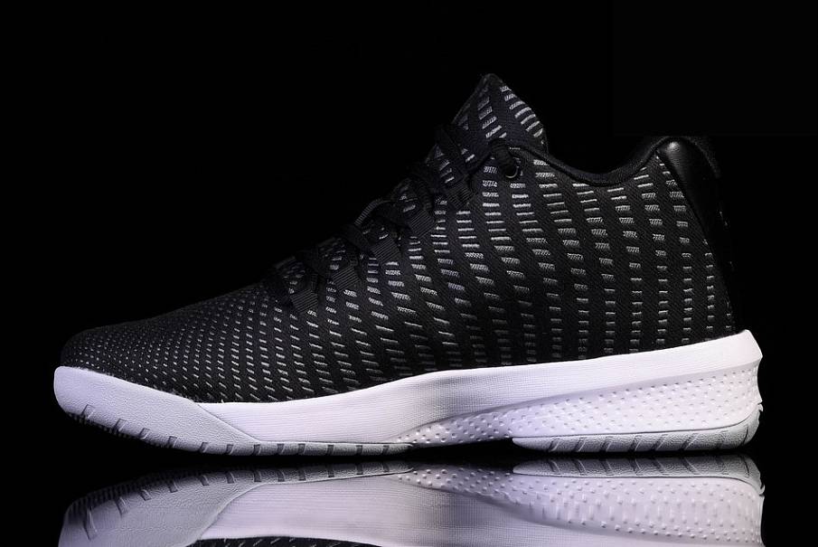 Фото № 3 с приближением к товару «‎Nike Air Jordan B. Fly Cross »
