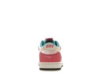 Фото № 4 с приближением к товару «‎Nike Dunk Low»